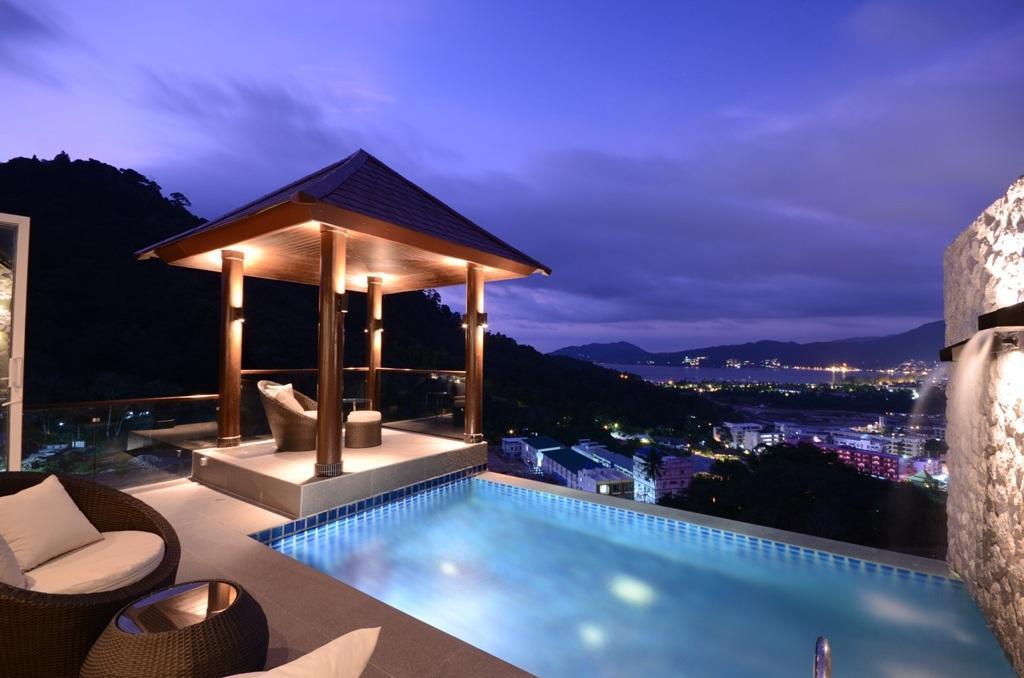 Aw One Patong Villa Exterior foto